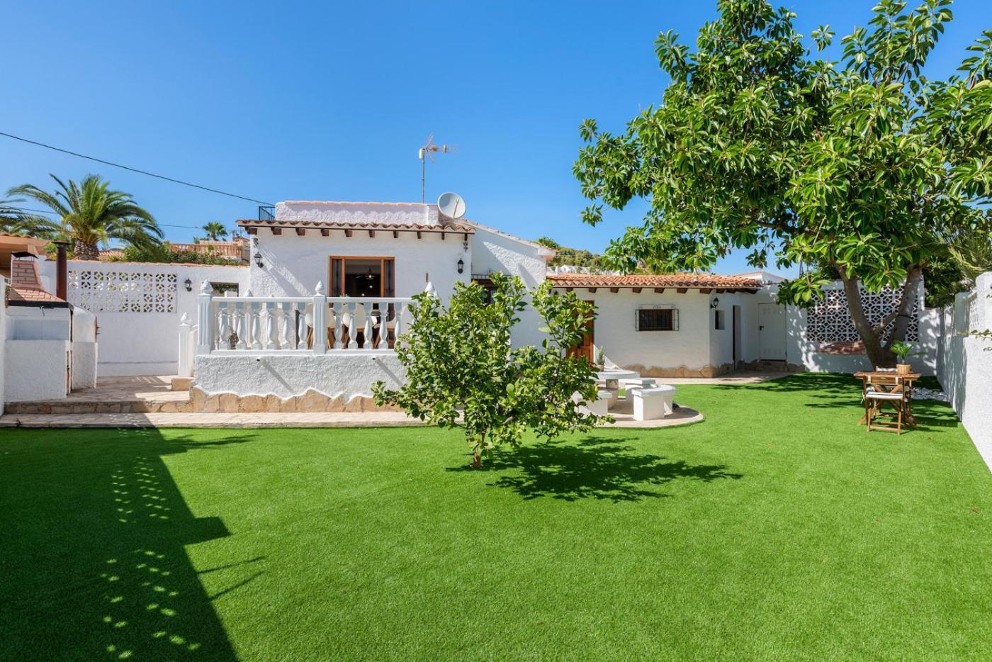 Villa Maeva - PlusHolidays Calpe Esterno foto
